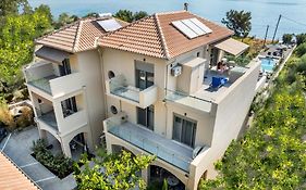 Blue Symphony Suites Apartments