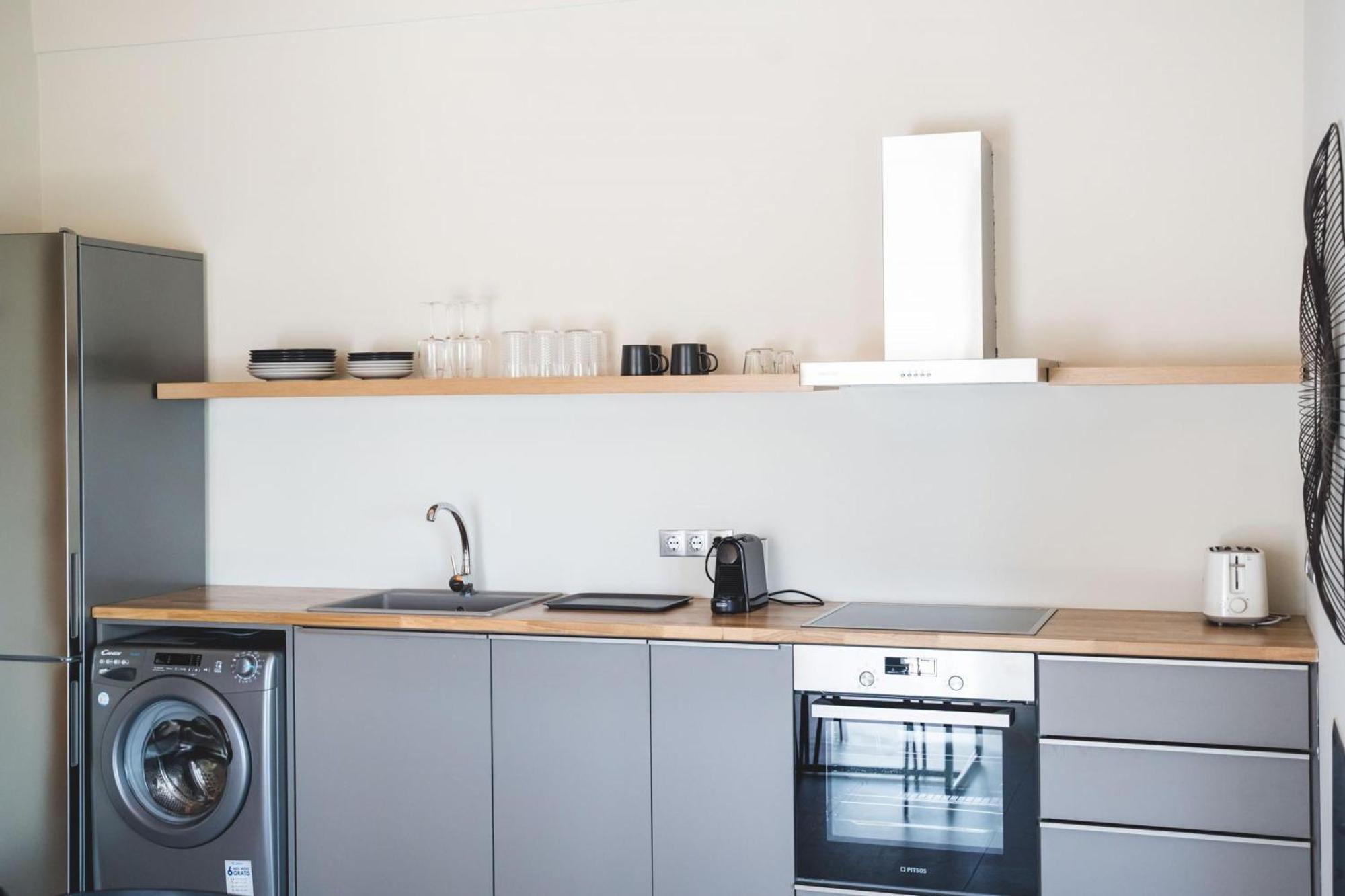 Blue Symphony Suites Apartments Νικιάνα Εξωτερικό φωτογραφία