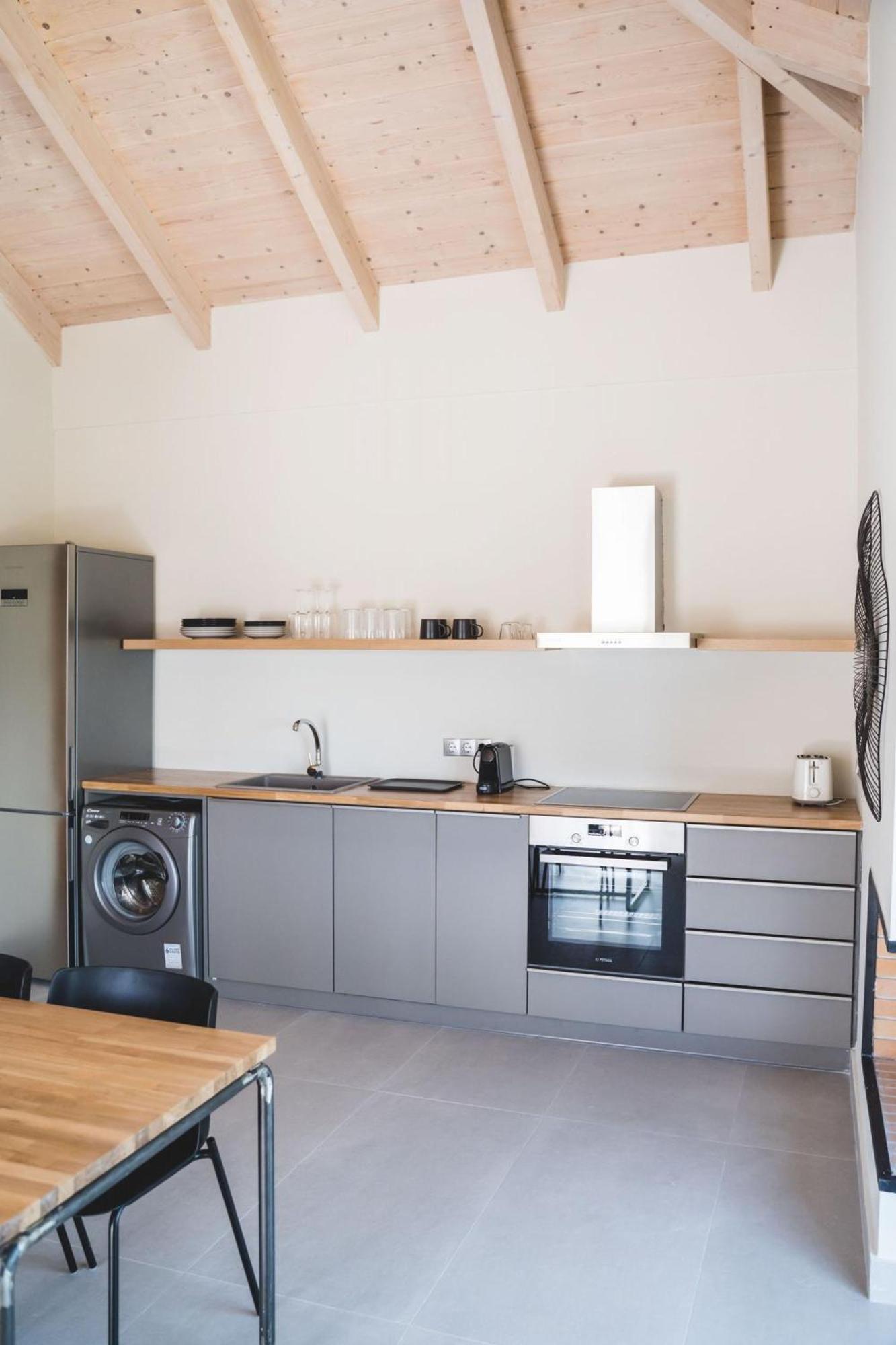 Blue Symphony Suites Apartments Νικιάνα Εξωτερικό φωτογραφία