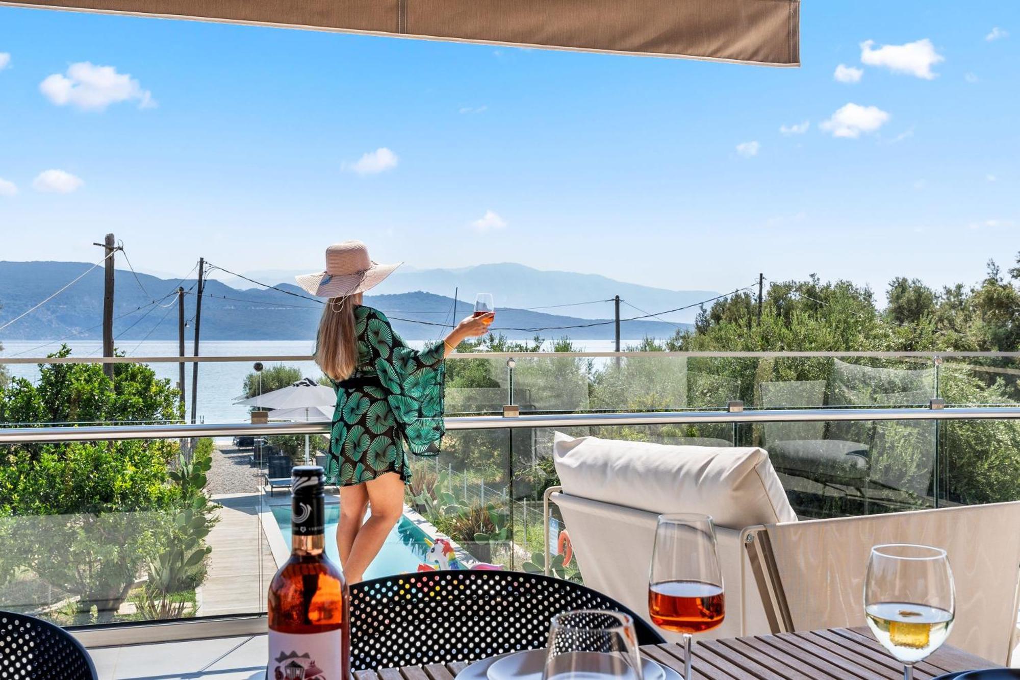 Blue Symphony Suites Apartments Νικιάνα Εξωτερικό φωτογραφία